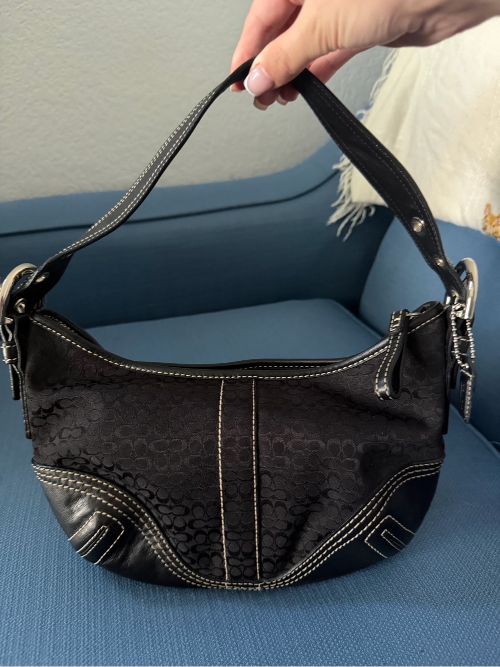 Coach Vintage Black Hobo Shoulder Bag with Contrast Stitching and c logo design